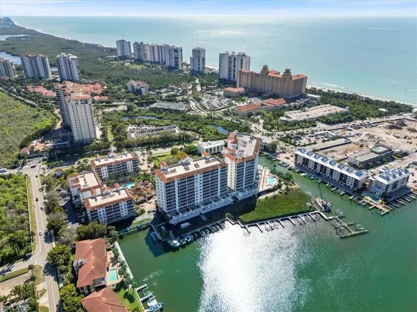 $1,695,000 | 410 Flagship Drive, Unit 601, Naples, FL 34108