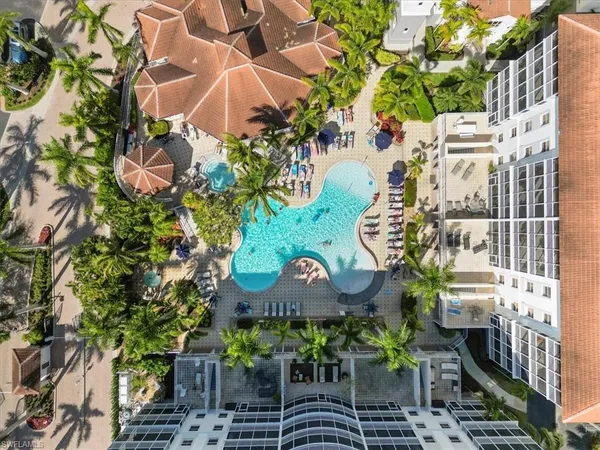 $1,695,000 | 410 Flagship Drive, Unit 601, Naples, FL 34108
