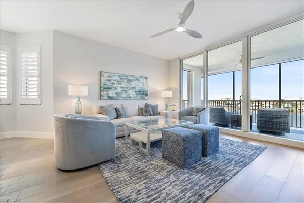 $1,695,000 | 410 Flagship Drive, Unit 601, Naples, FL 34108