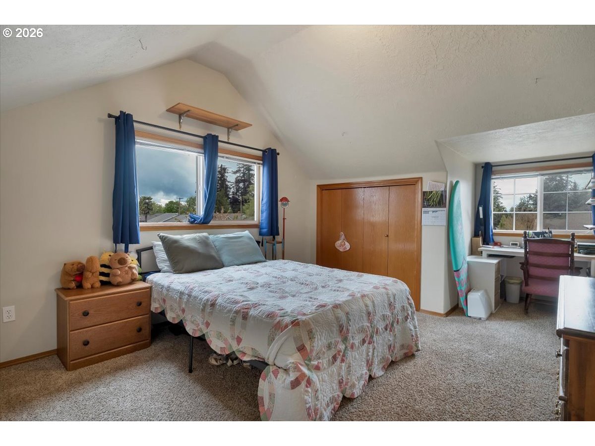7066 Ridgemont Drive North Keizer, OR 97303 - Photo 20 of 44