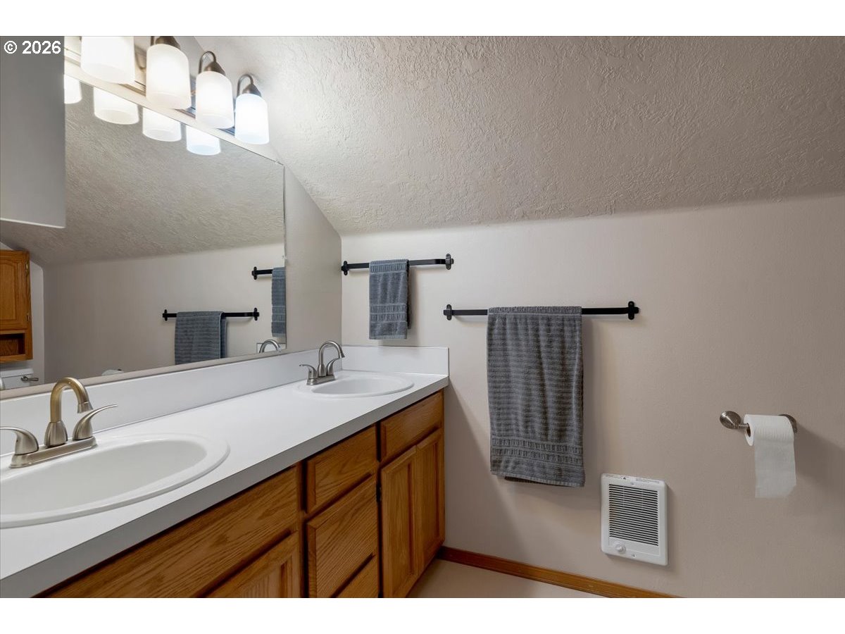 7066 Ridgemont Drive North Keizer, OR 97303 - Photo 28 of 44