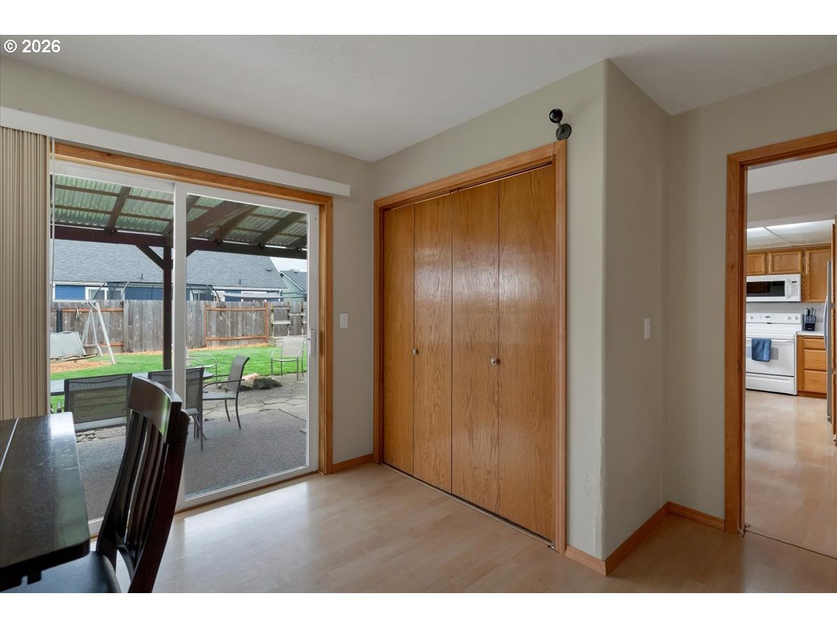 7066 Ridgemont Drive North Keizer, OR 97303 - Photo 32 of 44