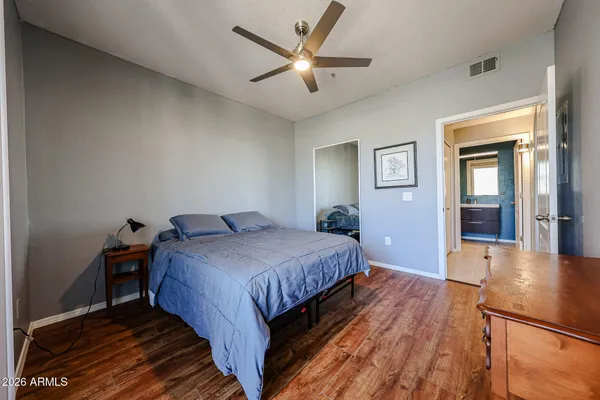 $175,000 | 2929 West Yorkshire Drive, Unit 1128, Phoenix, AZ 85027