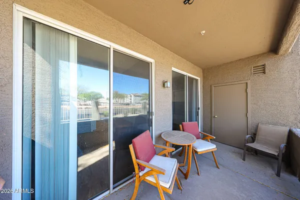 $175,000 | 2929 West Yorkshire Drive, Unit 1128, Phoenix, AZ 85027