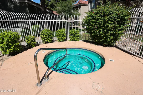$175,000 | 2929 West Yorkshire Drive, Unit 1128, Phoenix, AZ 85027