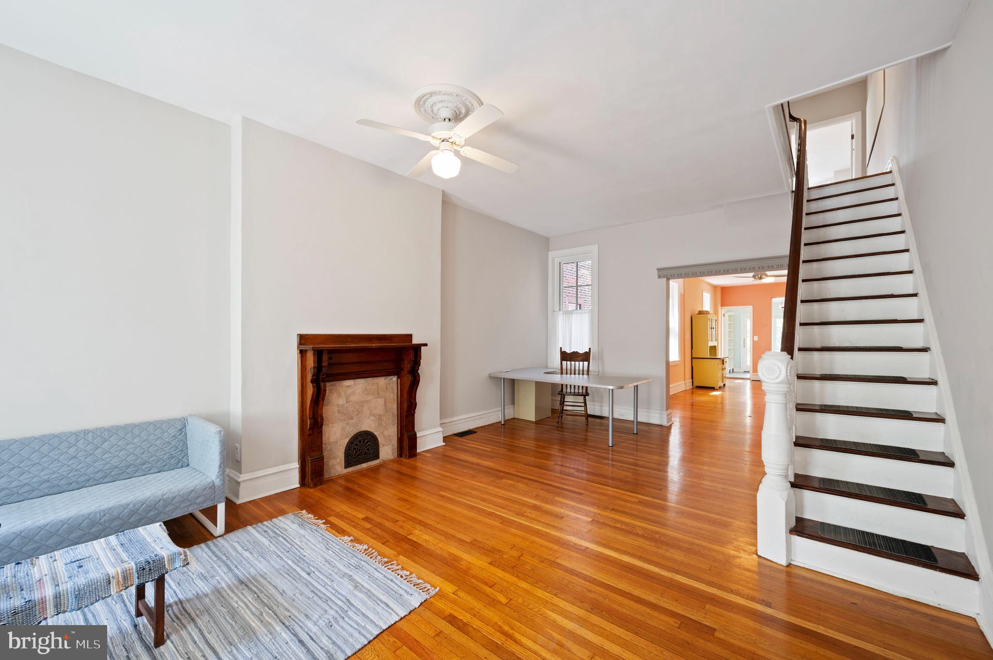 2521 Swain Street Philadelphia, PA 19130 - Photo 3 of 25