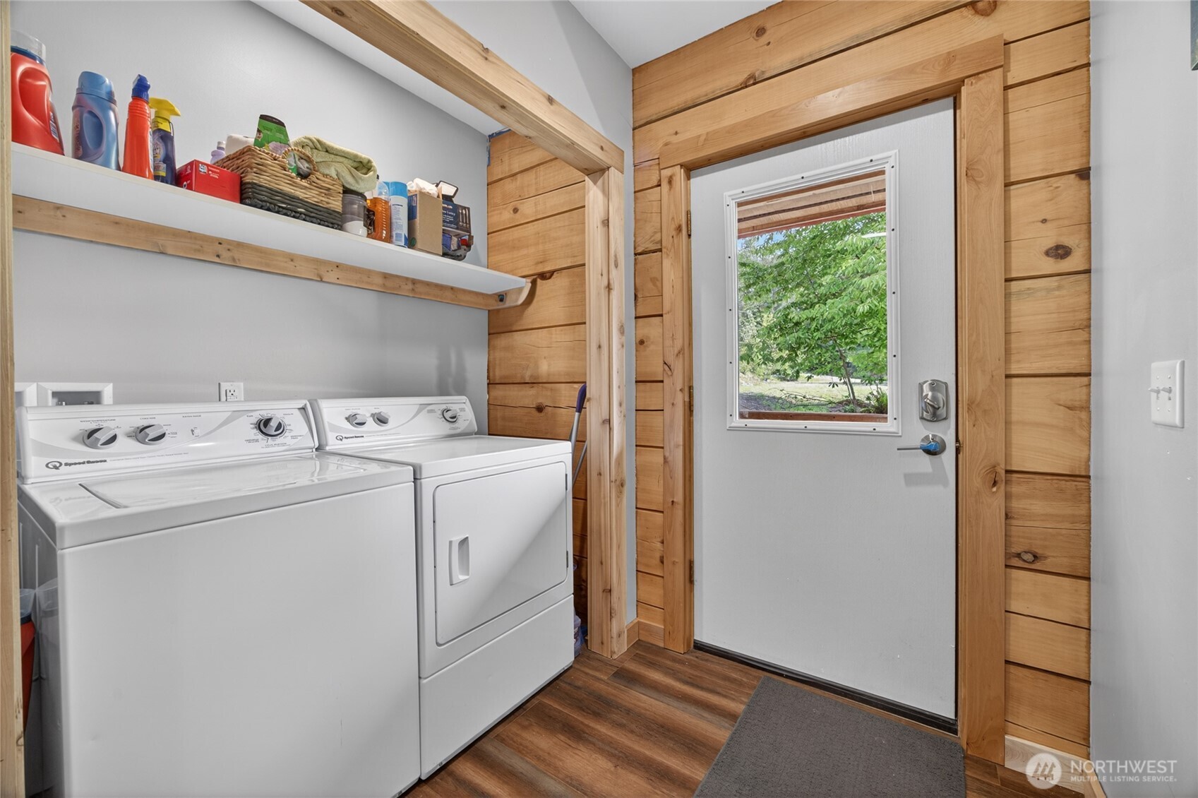 180 Carr Road Randle, WA 98377 - Photo 7 of 40 a utility room with dryer and washer