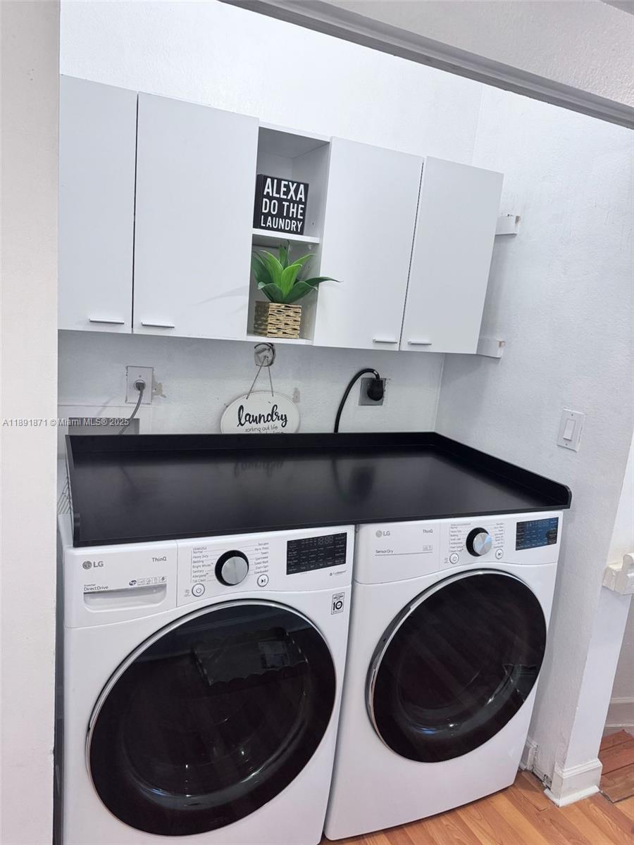 11041 Southwest 246th Street Homestead, FL 33032 - Photo 24 of 25 a utility room with dryer and washer