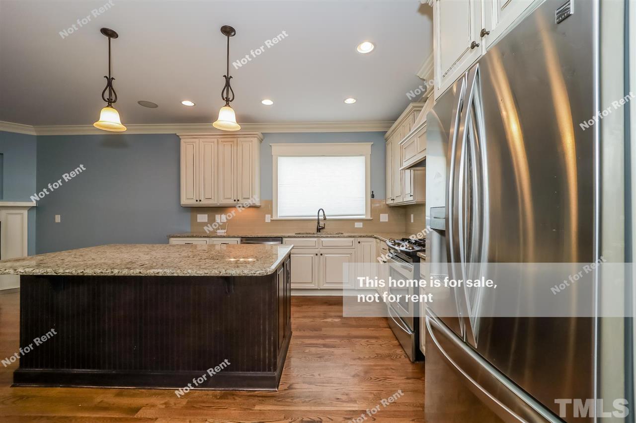 2324 Finley Ridge Lane Raleigh, NC 27615 - Photo 10 of 27
