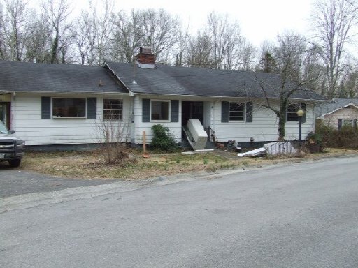 105 West Passmore Road Oak Ridge, TN 37830 - Photo 1 of 1 Primary Photo