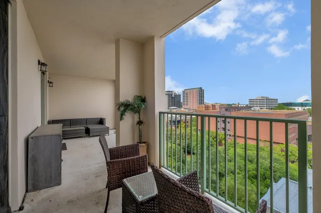 $349,000 | 300 South Duval Street, Unit 1408, Tallahassee, FL 32301