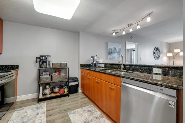 $349,000 | 300 South Duval Street, Unit 1408, Tallahassee, FL 32301