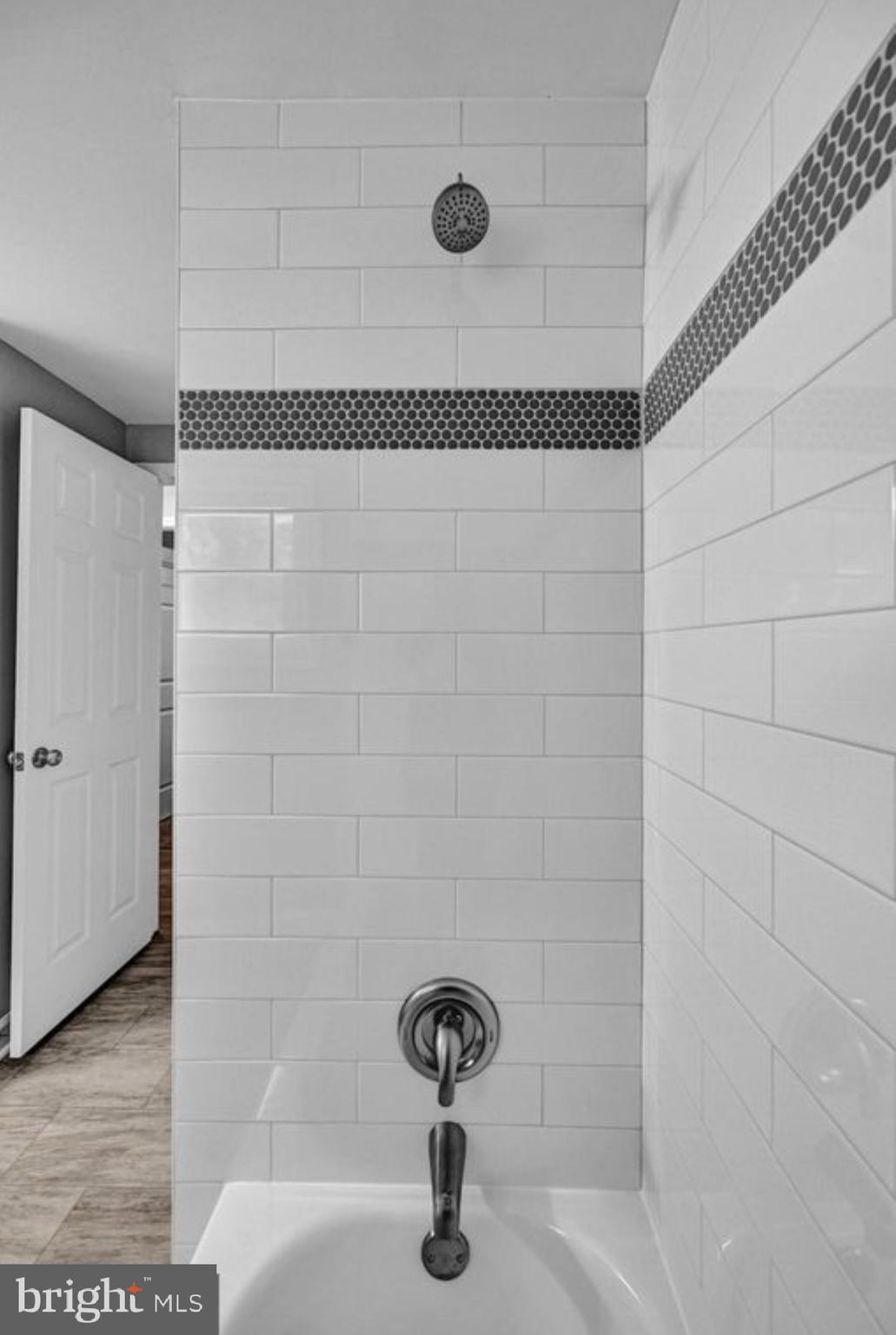525 Mountain Road Dillsburg, PA 17019 - Photo 43 of 53 a bathroom with a shower