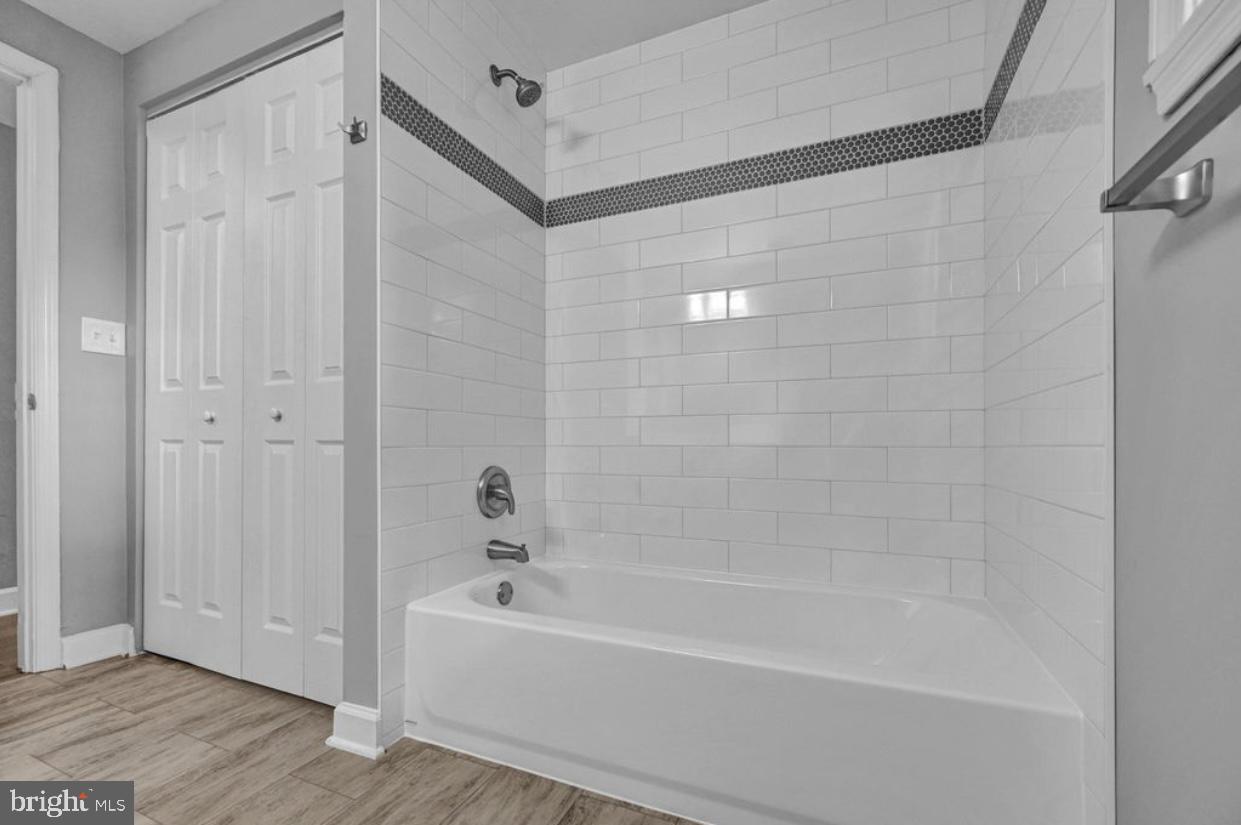 525 Mountain Road Dillsburg, PA 17019 - Photo 44 of 53 a bathroom with a bathtub and a shower