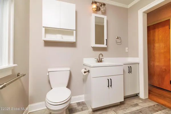 $337,000 | 2757 Maida Lane, Rotterdam, NY 12306