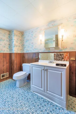 $337,000 | 2757 Maida Lane, Rotterdam, NY 12306