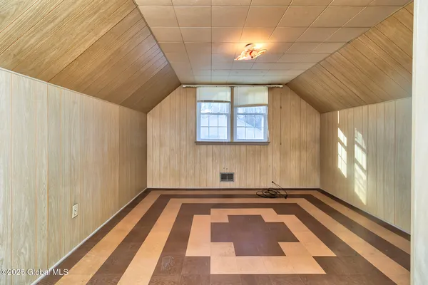 $337,000 | 2757 Maida Lane, Rotterdam, NY 12306