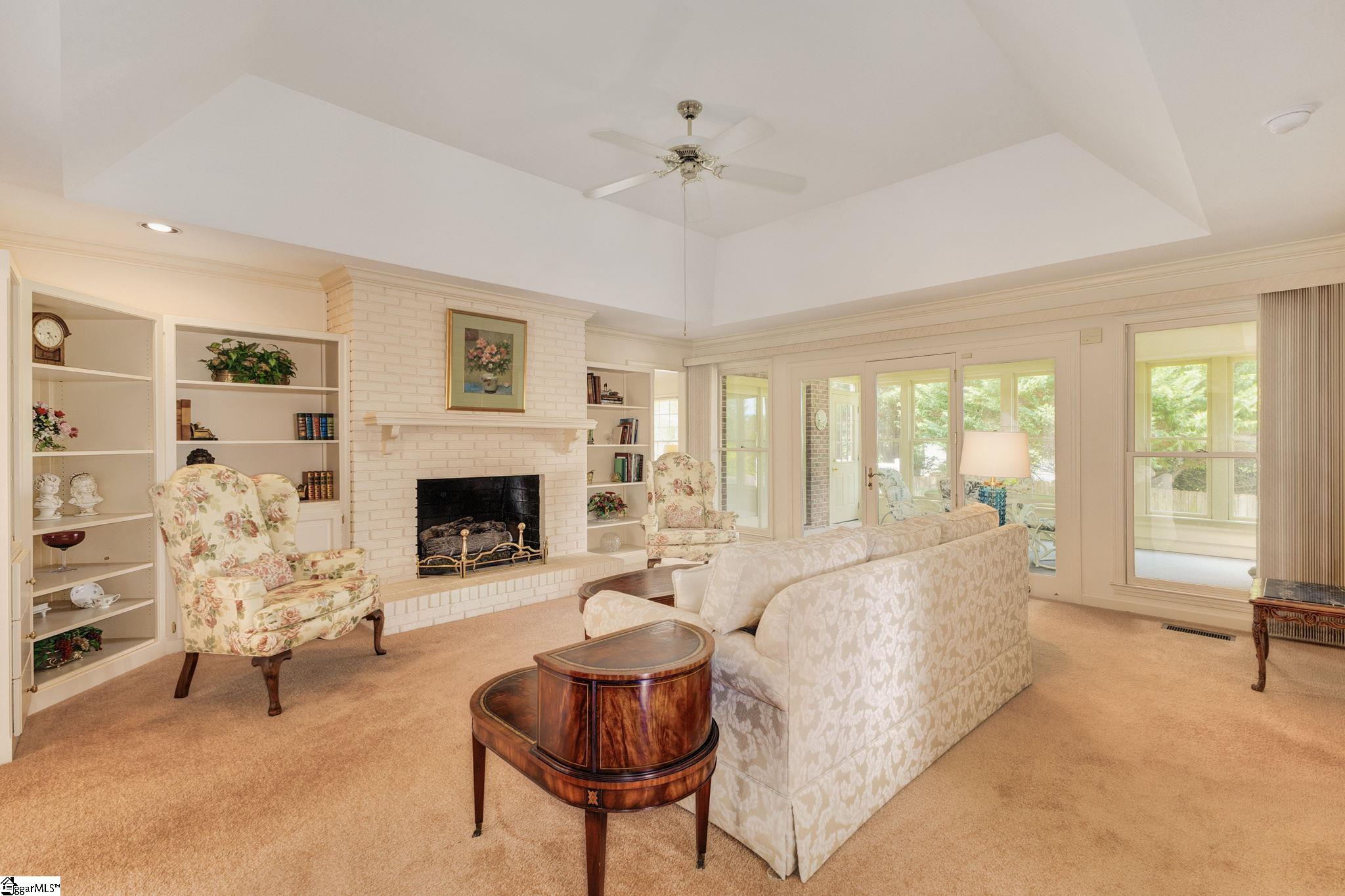 223 Woods Road Greer, SC 29650 - Photo 5 of 34 Gallery Image 5