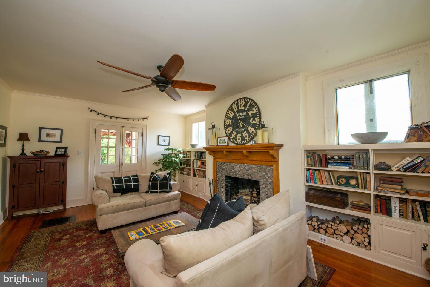218 Wyncote Road Jenkintown, PA 19046 - Photo 15 of 92 Den