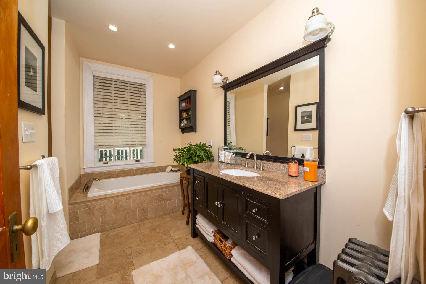 218 Wyncote Road Jenkintown, PA 19046 - Photo 40 of 92 2nd Floor Hall Bath