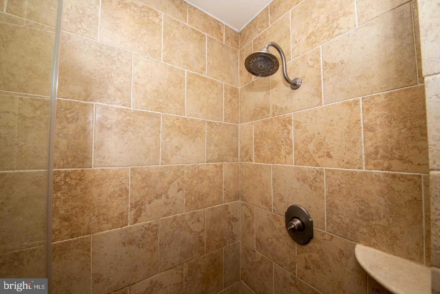 218 Wyncote Road Jenkintown, PA 19046 - Photo 42 of 92 2nd Floor Hall Bath