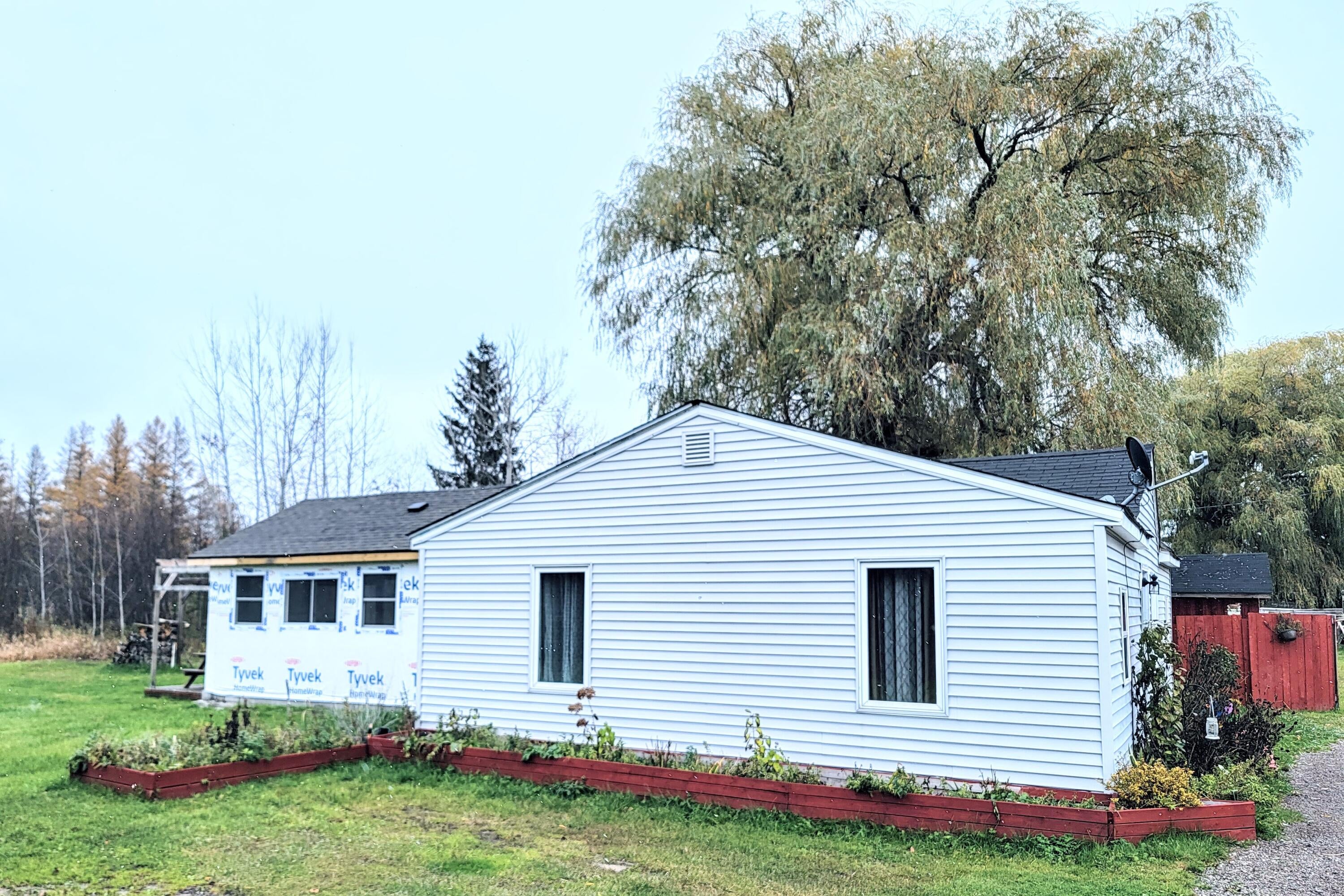 5296 Onaway Road Indian River, MI 49749 - Photo 7 of 30 Gallery Image 7
