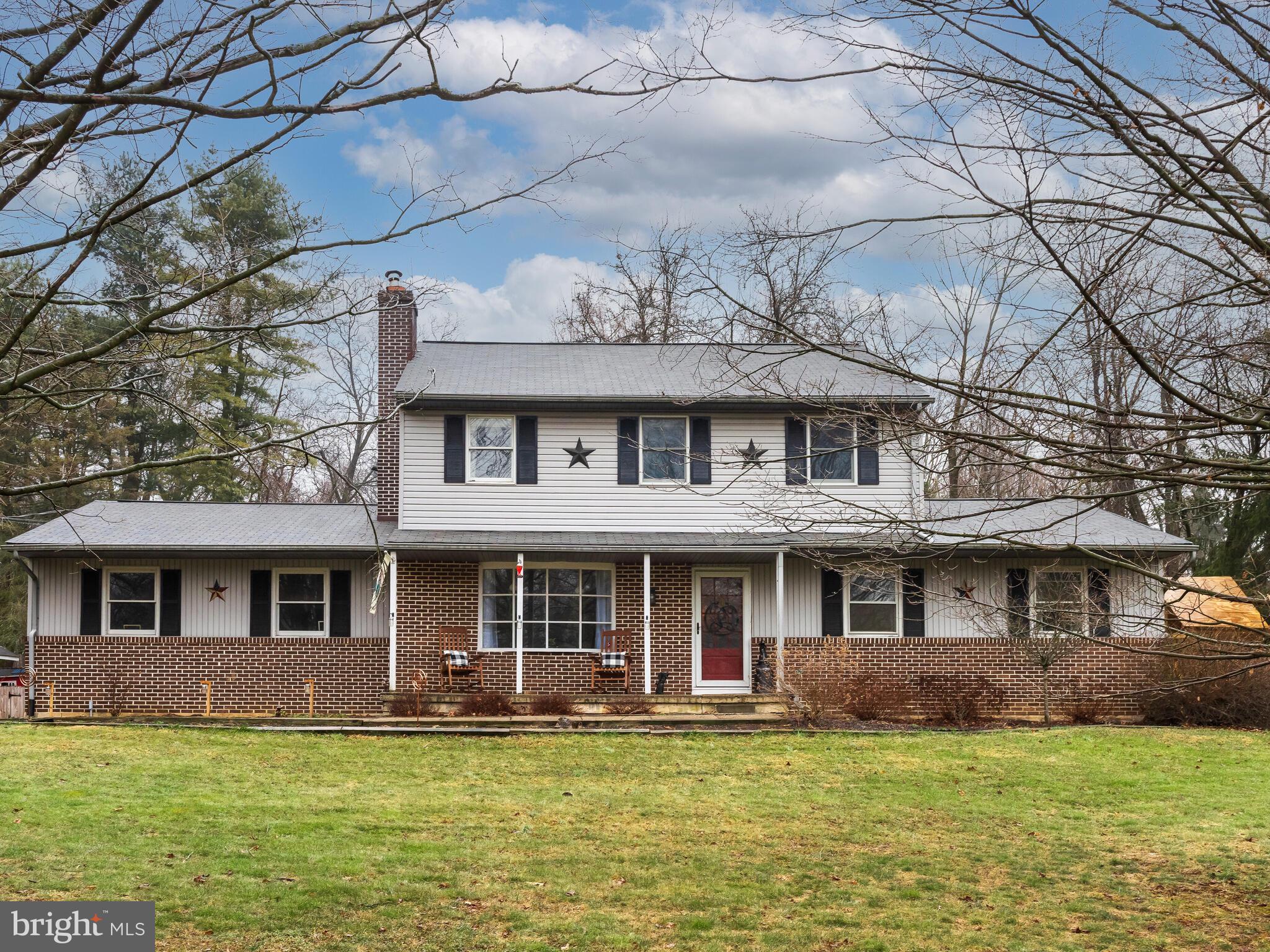 255 Warwick Road Elverson, PA 19520 - Photo 1 of 30 Gallery Image 1