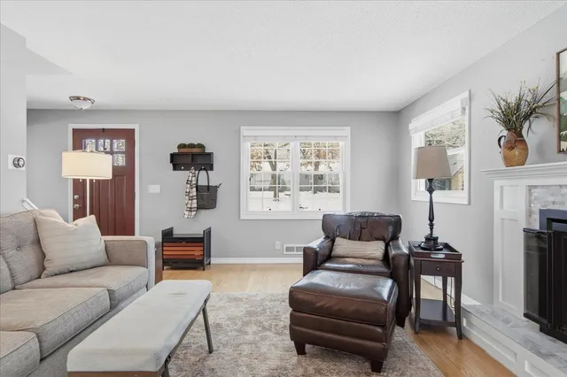 $475,000 | 500 Arthur Street, Edina, MN 55343