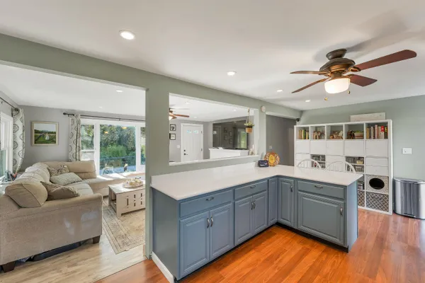 $425,000 | 6 Emerson Street, Hooksett, NH 03106