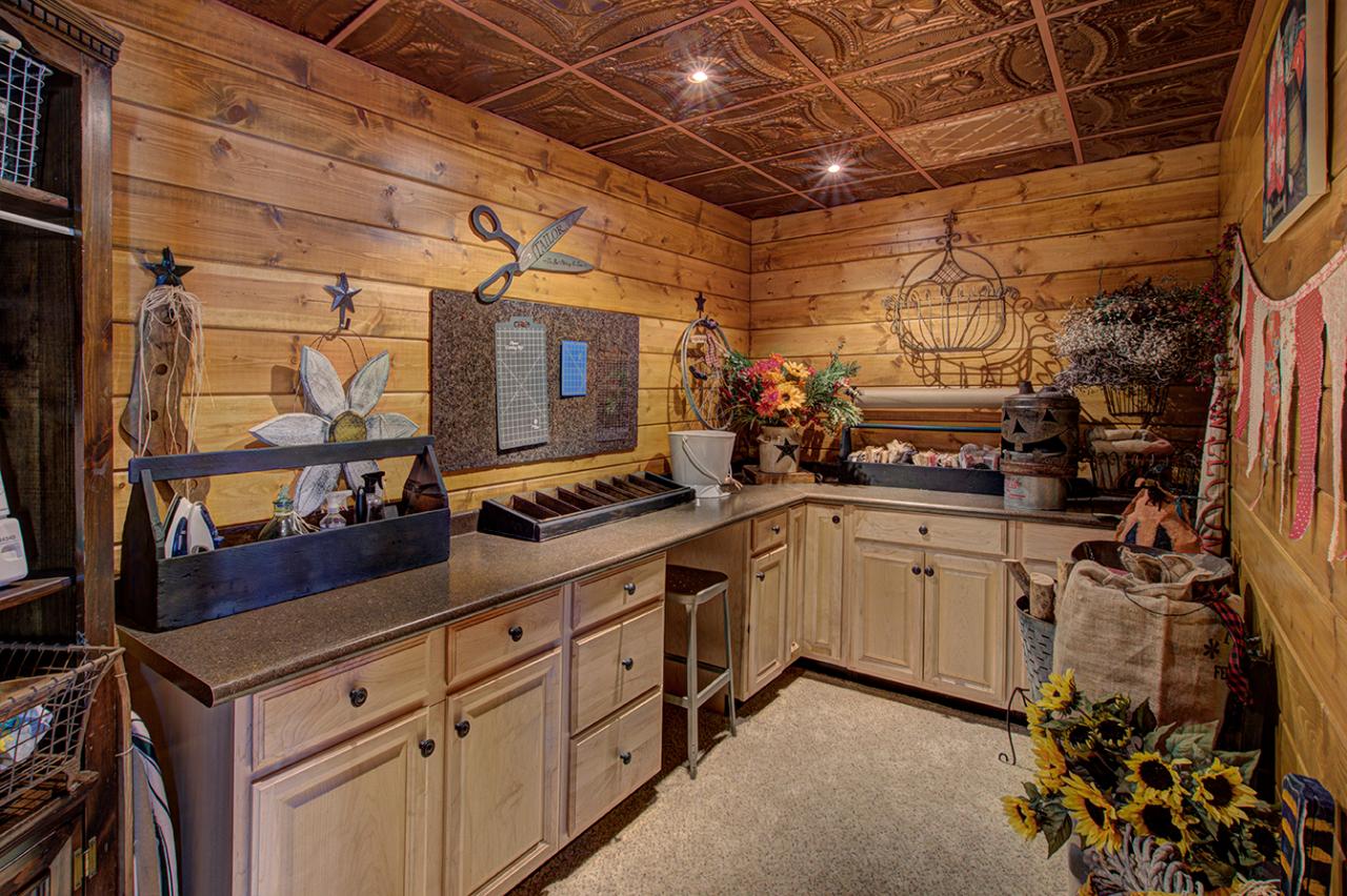 7931 Frontier Road Presque Isle, WI 54557 - Photo 15 of 30 Gallery Image 15