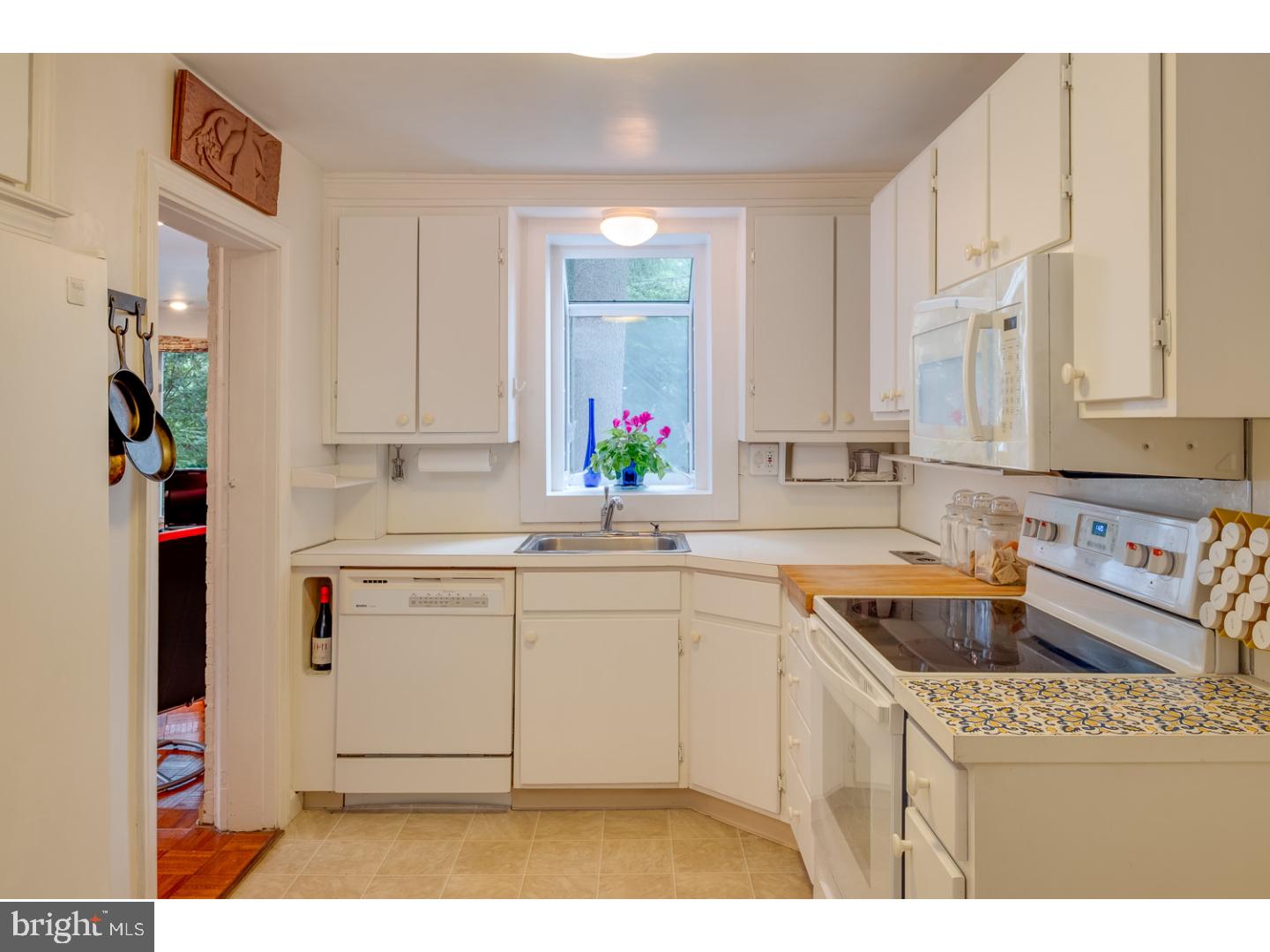 12 Valley View Road Rose Valley, PA 19063 - Photo 7 of 25 Kitchen