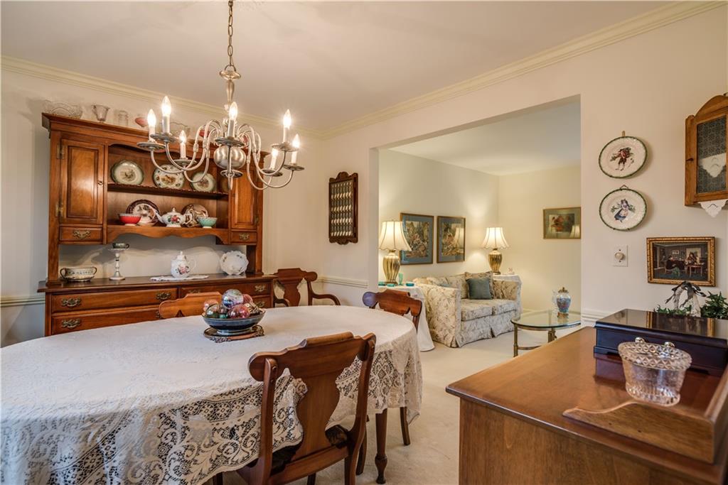 9371 Hilliard Road Pittsburgh, PA 15237 - Photo 6 of 22 Gallery Image 6