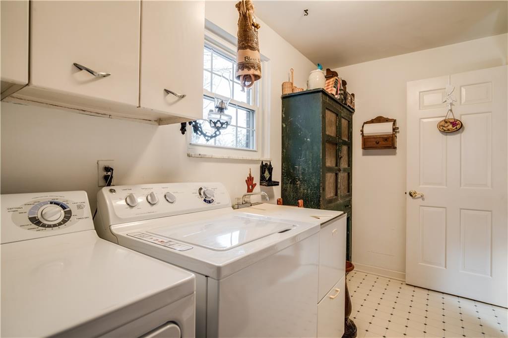 9371 Hilliard Road Pittsburgh, PA 15237 - Photo 9 of 22 THIS LAUNDRY ROOM IS CONVENIENTLY LOCATED ON THE FIRST FLOOR OFF OF THE KITCHEN, MEASURES 11'5"X5'7" AND HAS A WALK OUT TO THE PATIO.