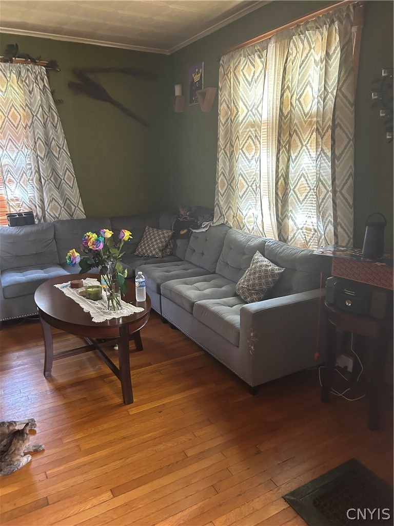 32 Chestnut Street Auburn, NY 13021 - Photo 3 of 6