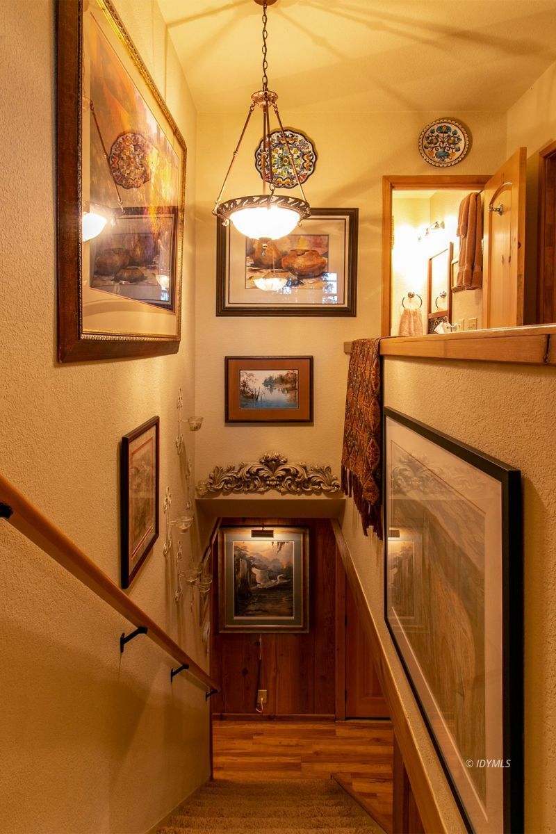 24715 Upper Rim Rock Road Idyllwild, CA 92549 - Photo 34 of 64 a view of a entryway door front of a house