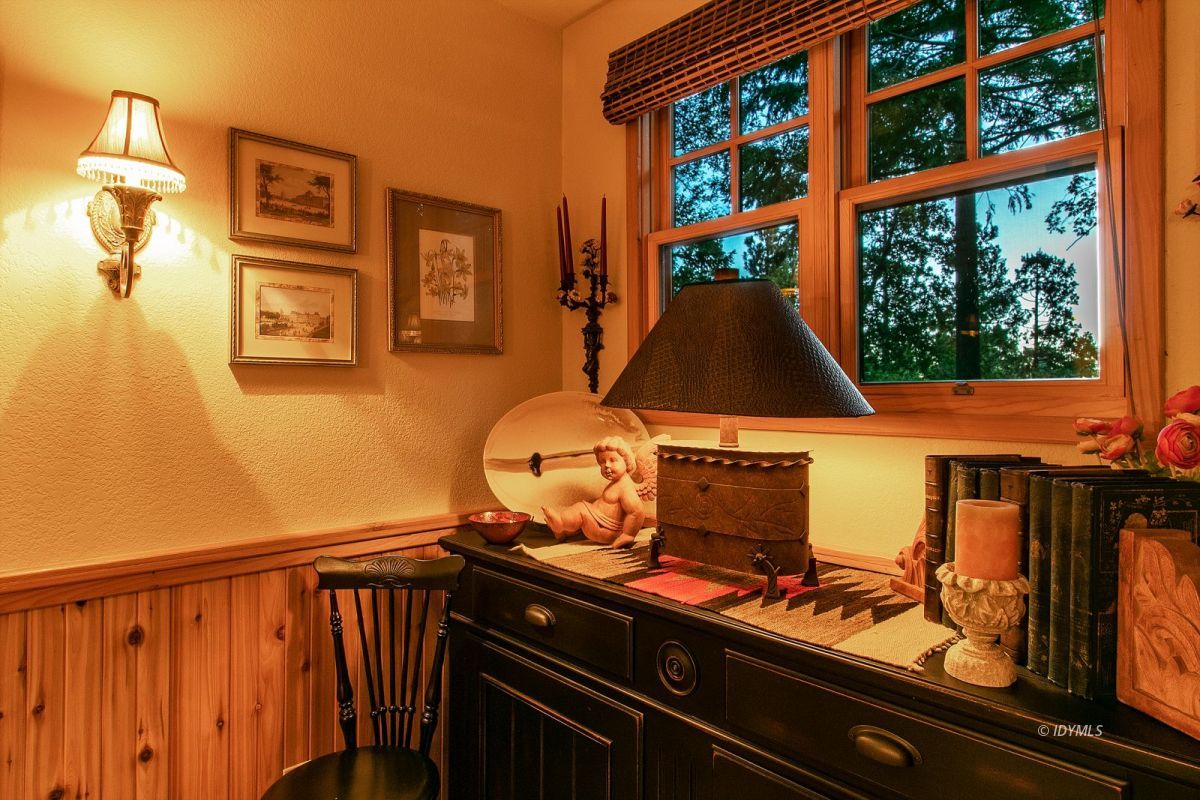 24715 Upper Rim Rock Road Idyllwild, CA 92549 - Photo 35 of 64 a view of a two chairs in the kitchen