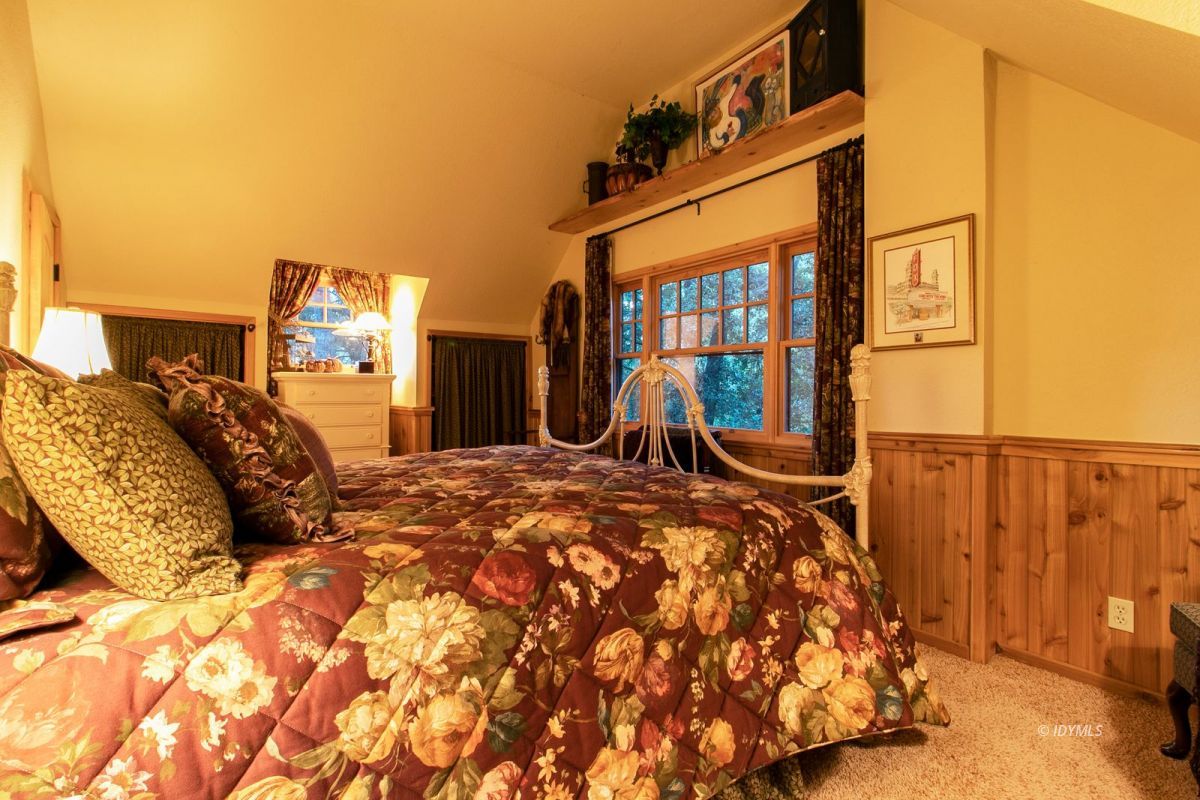 24715 Upper Rim Rock Road Idyllwild, CA 92549 - Photo 40 of 64 Untitled