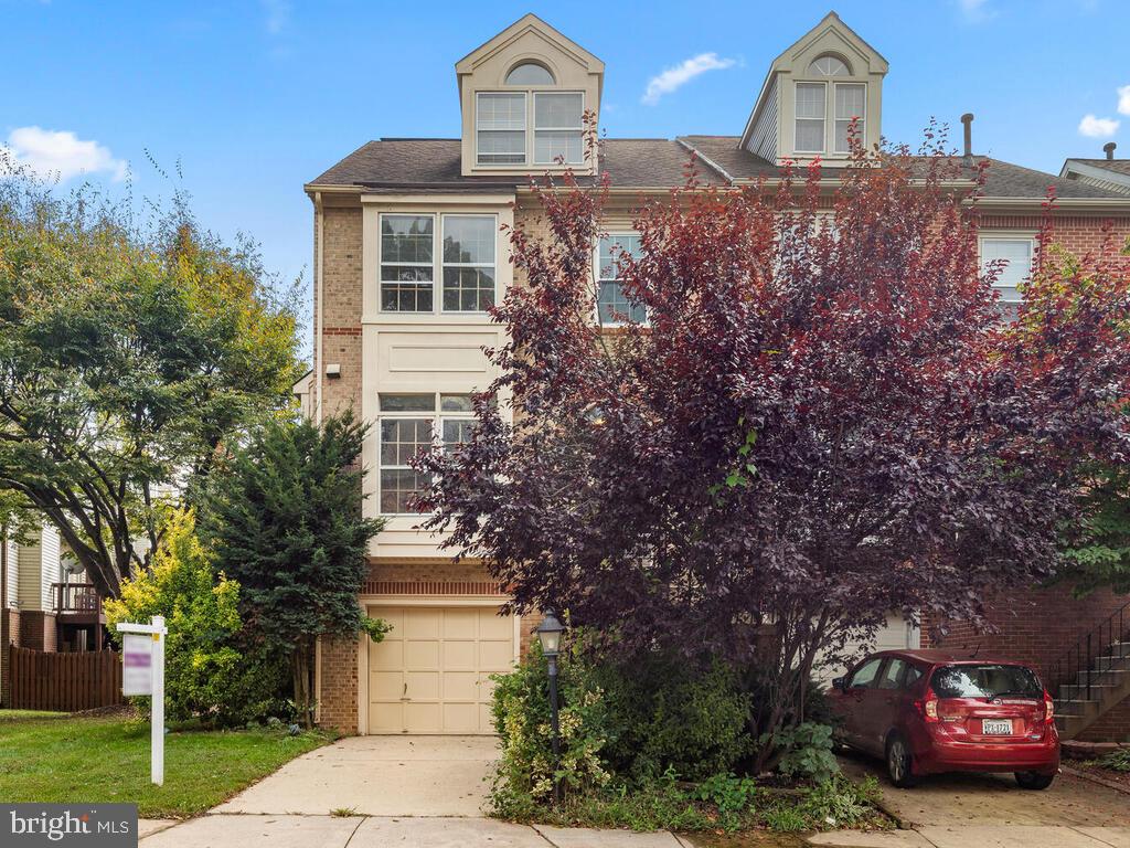 3814 Inverness Road Fairfax, VA 22033 - Photo 1 of 31 Gallery Image 1