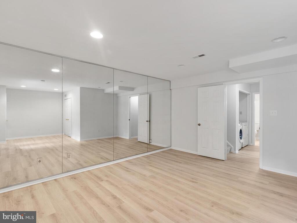 3814 Inverness Road Fairfax, VA 22033 - Photo 25 of 31 Gallery Image 25