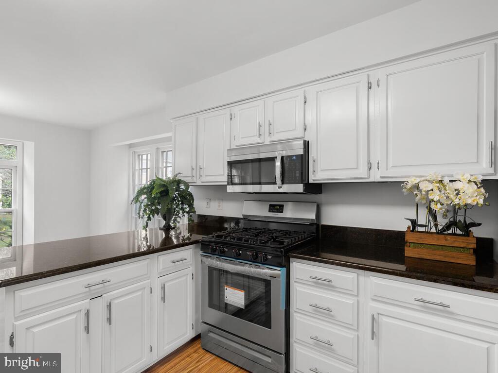 3814 Inverness Road Fairfax, VA 22033 - Photo 8 of 31 Gallery Image 8