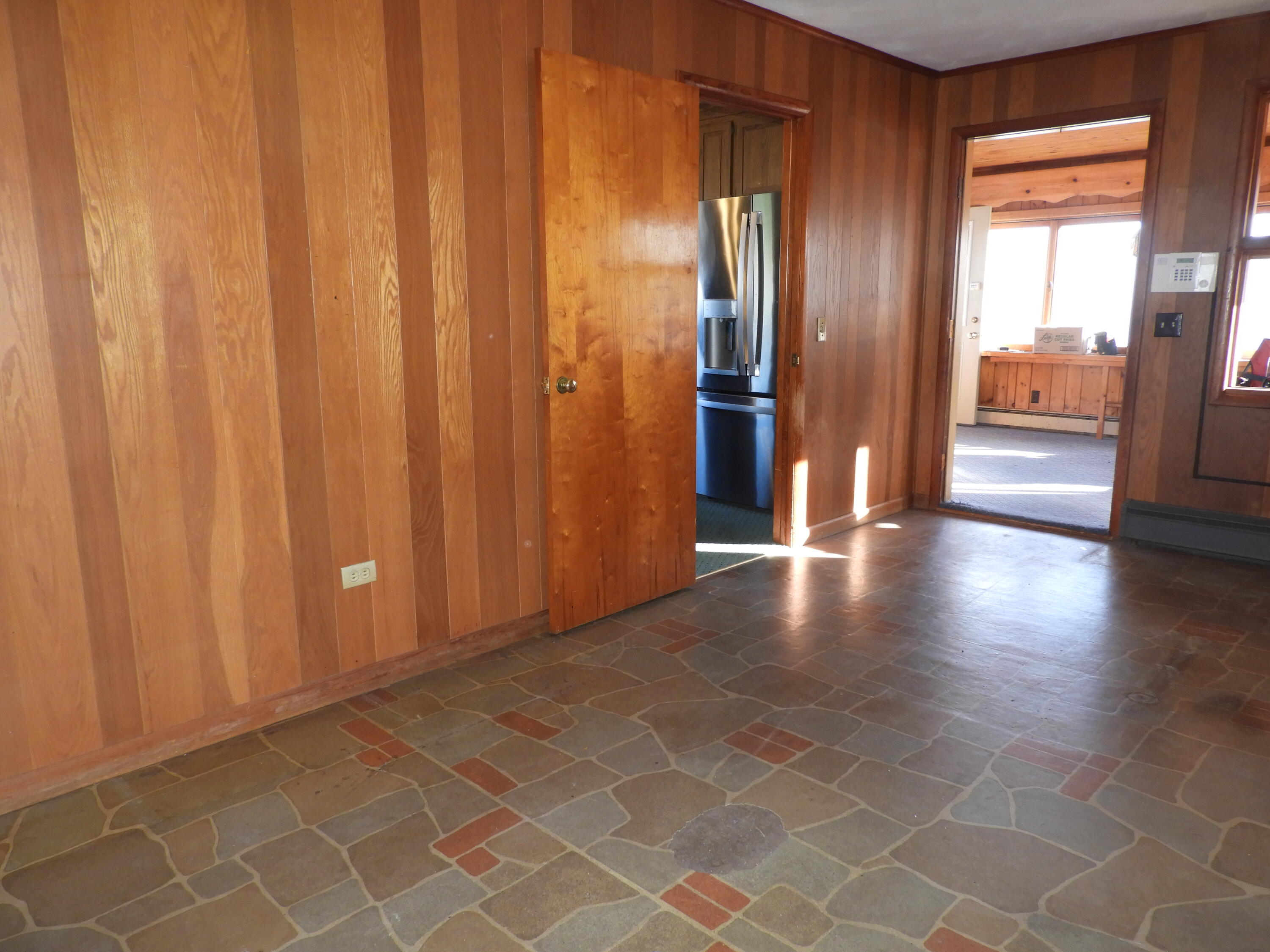 453 Tom Miller Road Plattsburgh, NY 12901 - Photo 14 of 35 DSCN3607