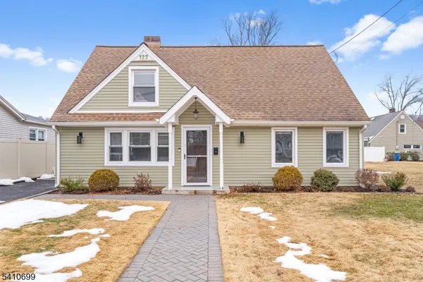 $607,000 | 122 Greenbrook Road, Green Brook, NJ 08812