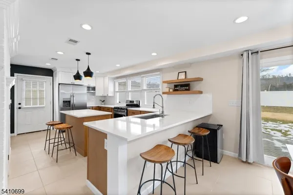 $607,000 | 122 Greenbrook Road, Green Brook, NJ 08812