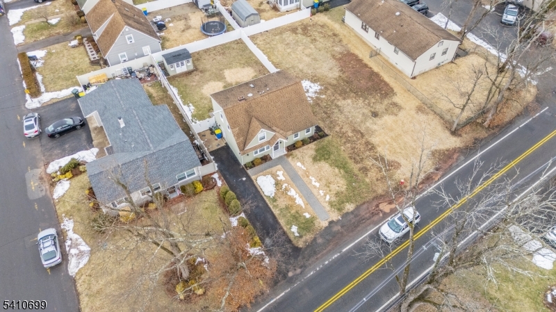 122 Greenbrook Road Green Brook, NJ 08812 - Photo 2 of 50