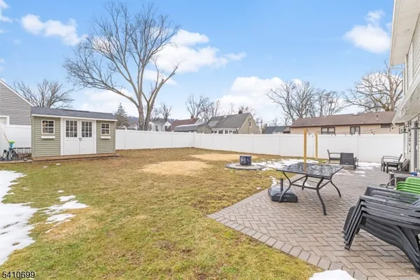 $607,000 | 122 Greenbrook Road, Green Brook, NJ 08812