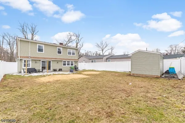 $607,000 | 122 Greenbrook Road, Green Brook, NJ 08812