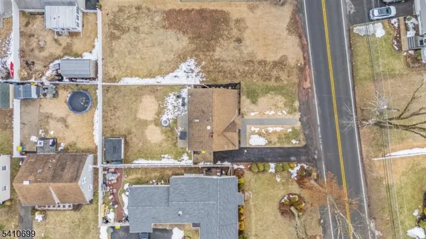 $607,000 | 122 Greenbrook Road, Green Brook, NJ 08812