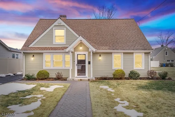 $607,000 | 122 Greenbrook Road, Green Brook, NJ 08812