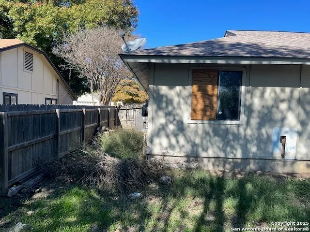 $125,000 | 841 Garden Meadow, Universal City, TX 78148