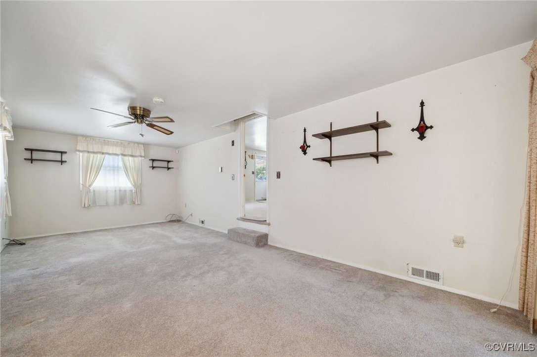 1409 Seward Drive Hampton, VA 23663 - Photo 15 of 35 wooden floor in an empty room